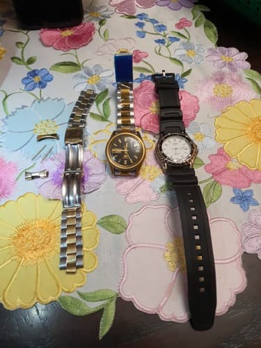 seiko vintage Service watch men automatic 6119_8080. And A CASIO 1346 Mtp 3026