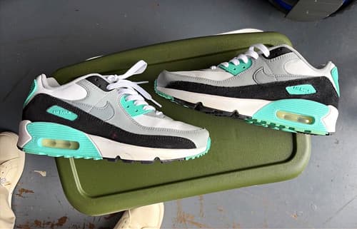 Nike Air Max Low Top Lace-Up Colorblock Sneakers White Black Green CD6864-102